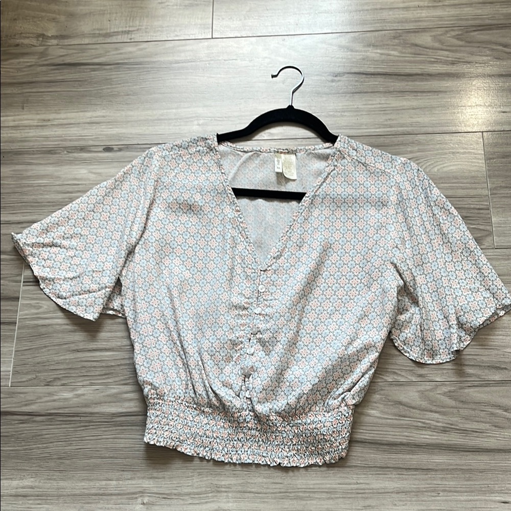 Japna Gray Blue Flutter Sleeve Smocked Crop Blouse